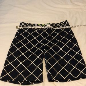 Unique fully lined Bermuda shorts